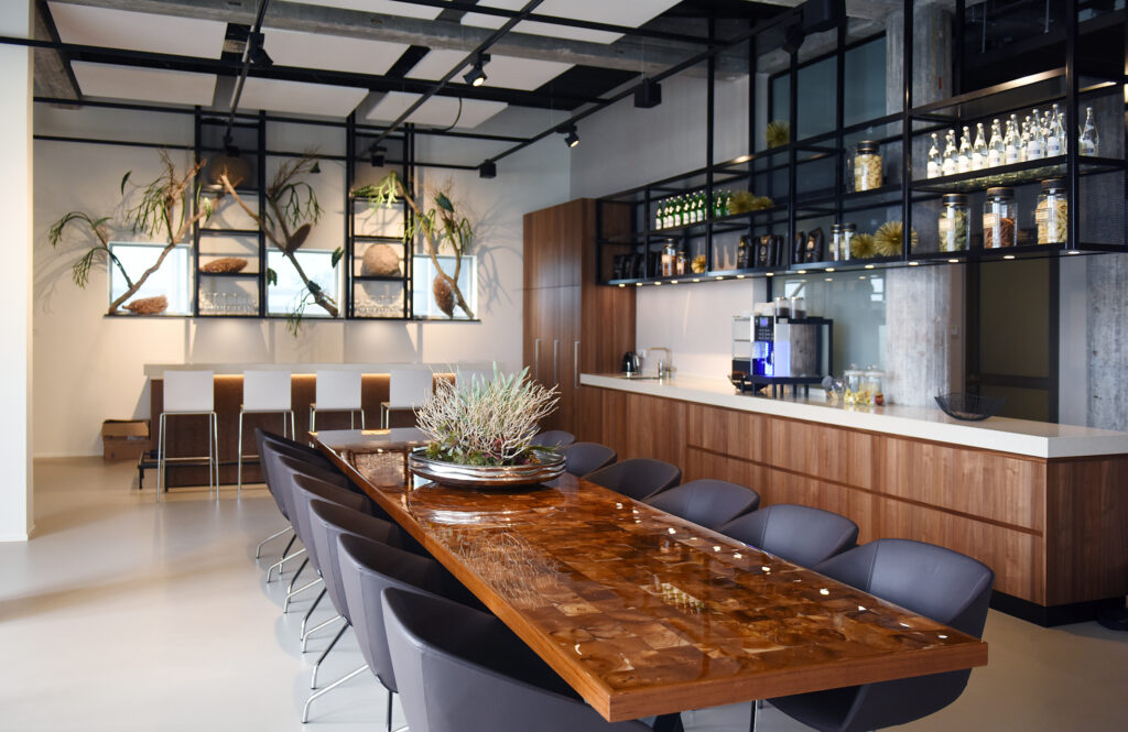 Get to know us | Willemsen Interieurbouw & scheepsbetimmering